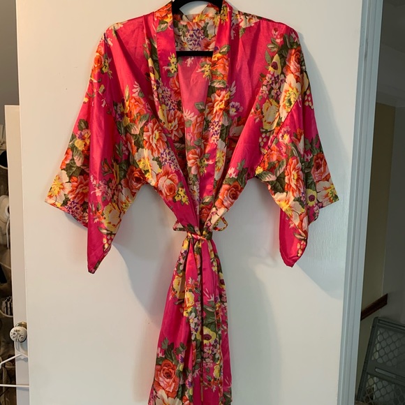 Other - Silk robe